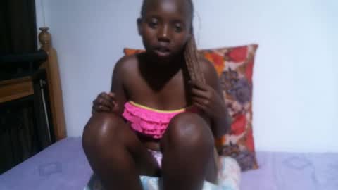 Vee online show from 11/09/25, 03:54