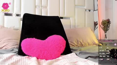 Snapshot of enchanttress chatting on 02/07/25, 05:20 Enchanttress online show from 02/07/25, 05:20