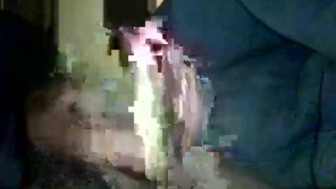 encormoi online show from 11/28/25, 09:12