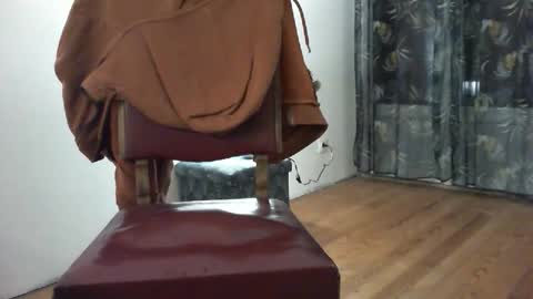 endearment115 online show from 10/30/25, 02:07