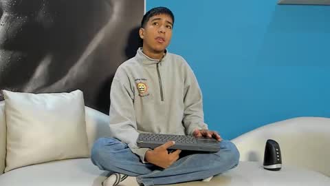 Ender online show from 01/07/26, 01:46