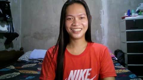 Snapshot of endless_cumexplosion chatting on 12/12/24, 12:59 I am MITCH online show from 12/12/24, 12:59