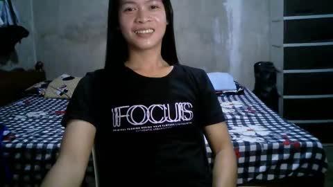 Snapshot of endless_cumexplosion chatting on 12/19/24, 12:13 I am MITCH online show from 12/19/24, 12:13