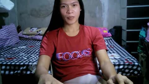 Snapshot of endless_cumexplosion chatting on 02/13/25, 09:09 I am MITCH online show from 02/13/25, 09:09