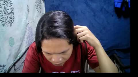 Snapshot of endless_cumexplosion chatting on 10/15/25, 11:49 I am MITCH online show from 10/15/25, 11:49