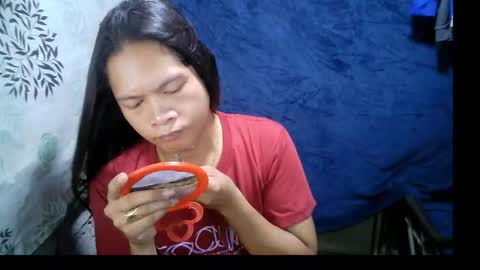 Snapshot of endless_cumexplosion chatting on 10/23/25, 02:22 I am MITCH online show from 10/23/25, 02:22