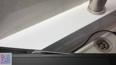 Mia online show from 12/07/24, 12:52