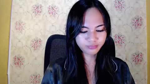 Snapshot of endlessmiax chatting on 10/02/25, 05:36 maria online show from 10/02/25, 05:36