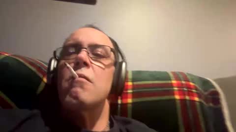 Snapshot of endrocouple chatting on 02/28/25, 05:04 endrocouple online show from 02/28/25, 05:04