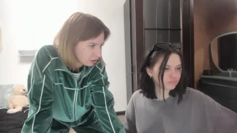 Snapshot of endycorry chatting on 04/27/26, 09:46 endycorry online show from 04/27/26, 09:46