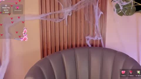   Schedule 600a.m - 200p.m Col hour online show from 10/23/25, 02:16