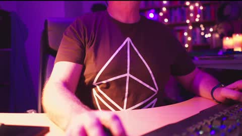 uk online show from 01/04/25, 12:59