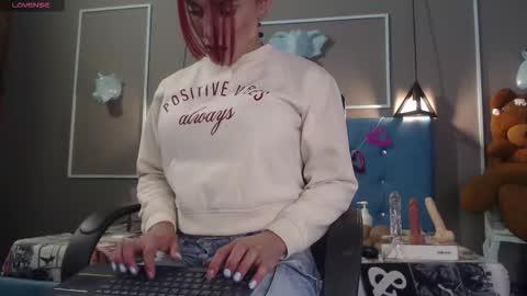 Snapshot of engel_devil chatting on 02/23/26, 10:56 Engel online show from 02/23/26, 10:56