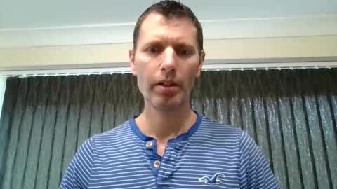 Snapshot of englishguy183 chatting on 03/06/26, 10:01 EnglishGuy183 online show from 03/06/26, 10:01