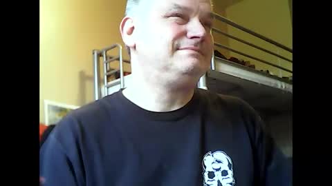 englishguysurrey online show from 11/11/25, 12:05