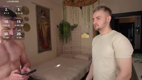 Johnny online show from 09/25/25, 09:46