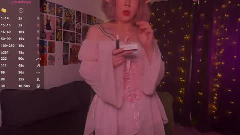 Snapshot of enjoyce chatting on 05/27/26, 10:56 Joyce online show from 05/27/26, 10:56
