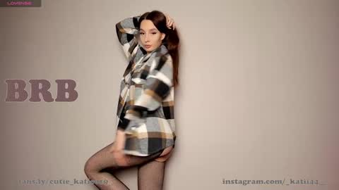  Alex  Kate  INSTAGRAM katii44   online show from 01/10/25, 12:58