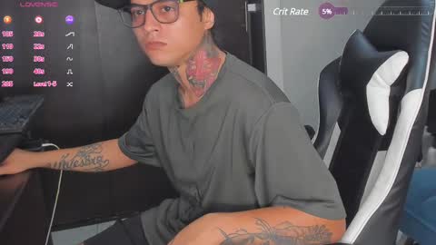 Snapshot of enjoymycock99 chatting on 03/04/25, 07:54 enjoymycock99 online show from 03/04/25, 07:54