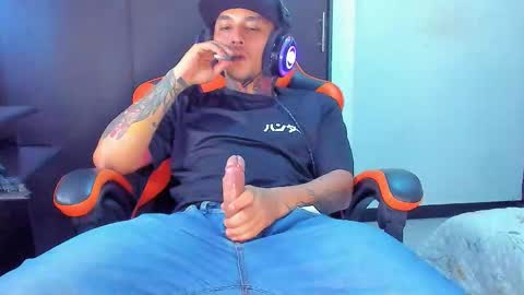 Snapshot of enjoymycock99 chatting on 09/29/25, 09:08 enjoymycock99 online show from 09/29/25, 09:08