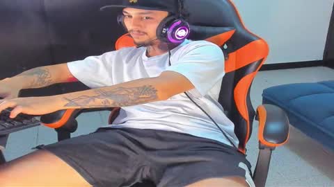 enjoymycock99 online show from 11/17/25, 05:57