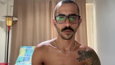 Snapshot of enjoythetrip chatting on 12/12/24, 03:59 Luke online show from 12/12/24, 03:59