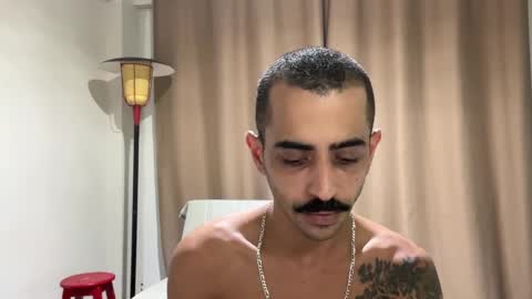 Snapshot of enjoythetrip chatting on 12/17/24, 09:27 Luke online show from 12/17/24, 09:27