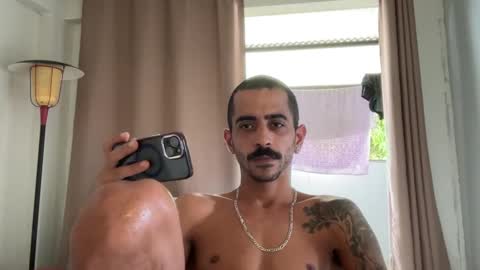 Snapshot of enjoythetrip chatting on 02/07/25, 06:02 Luke online show from 02/07/25, 06:02