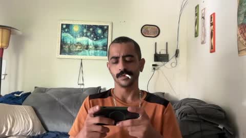 Snapshot of enjoythetrip chatting on 04/11/26, 03:27 Luke online show from 04/11/26, 03:27