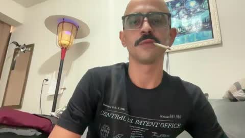 Snapshot of enjoythetrip chatting on 05/01/26, 10:53 Luke online show from 05/01/26, 10:53
