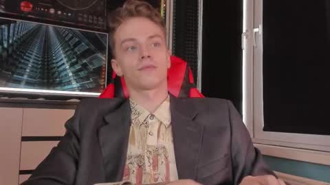 Enker online show from 10/31/25, 07:31