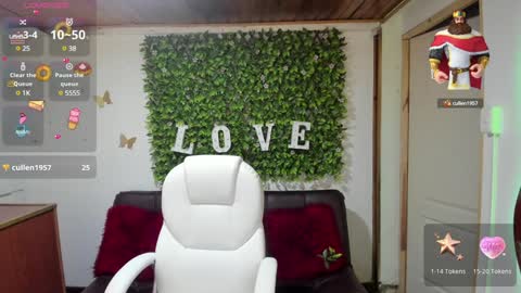 Snapshot of enma_clark chatting on 12/15/24, 07:57 Enma clark online show from 12/15/24, 07:57