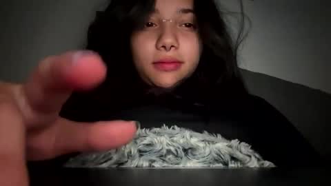 Snapshot of enmaverhoeven chatting on 10/24/25, 06:48 EmmaVerhoeven online show from 10/24/25, 06:48