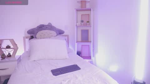 enola holmes1 online show from 02/18/26, 12:12