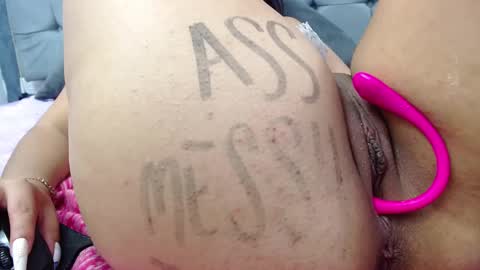 Snapshot of eny_dirty chatting on 12/16/24, 06:16 Enny Dirty online show from 12/16/24, 06:16