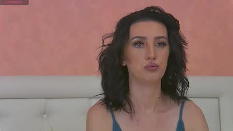 Snapshot of enyahazell chatting on 09/14/25, 05:45 enyahazell online show from 09/14/25, 05:45