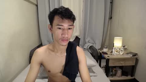 Snapshot of enzinoxx2024 chatting on 11/09/25, 06:06 enzo online show from 11/09/25, 06:06