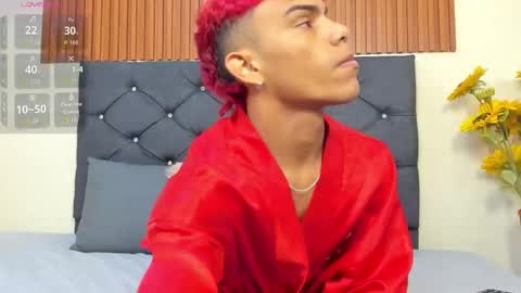 Snapshot of enzo_carter chatting on 10/14/25, 12:50 enzo_carter online show from 10/14/25, 12:50