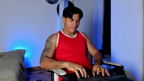 Snapshot of enzo_corleone chatting on 04/21/26, 04:52 enzo_corleone online show from 04/21/26, 04:52