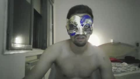 Snapshot of enzoerotico chatting on 05/27/26, 11:35 enzoerotico online show from 05/27/26, 11:35