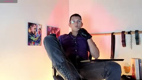 Snapshot of enzoprat chatting on 03/10/26, 03:55 enzoprat online show from 03/10/26, 03:55