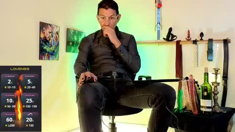 Snapshot of enzoprat chatting on 04/27/26, 04:10 enzoprat online show from 04/27/26, 04:10