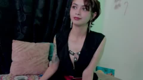 Leyla online show from 01/14/25, 10:34
