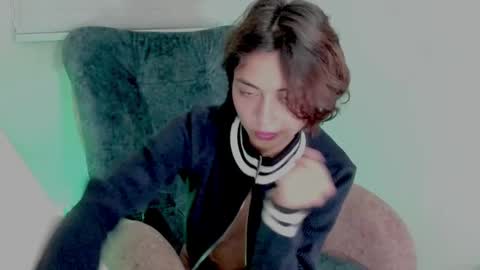 Leyla online show from 03/10/25, 11:16