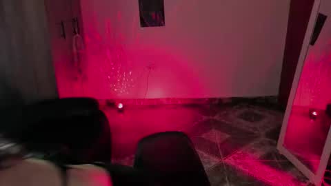 Snapshot of ephemeral_hot chatting on 03/19/26, 03:54 Leyla online show from 03/19/26, 03:54