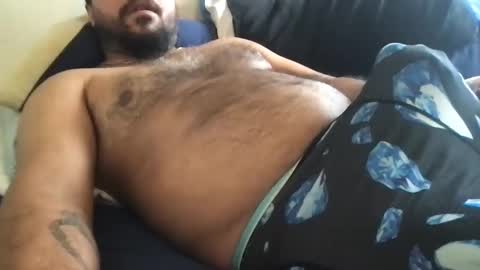 Snapshot of epicnutsz chatting on 01/01/25, 05:22 epicstrokesz online show from 01/01/25, 05:22