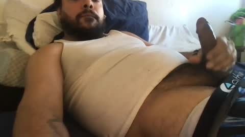 Snapshot of epicnutsz chatting on 02/14/25, 04:31 epicstrokesz online show from 02/14/25, 04:31