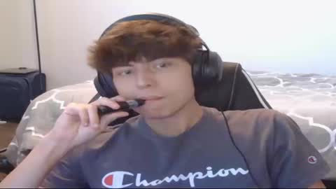 Snapshot of eprahsdahc chatting on 09/24/25, 03:54 eprahsdahc online show from 09/24/25, 03:54