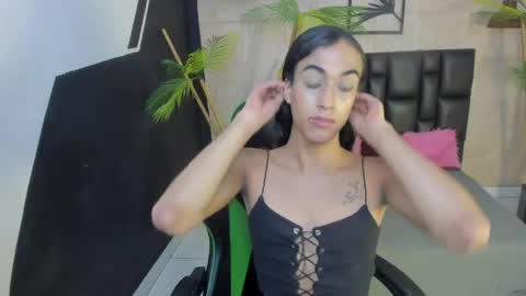 epril_zoyert online show from 06/06/26, 02:27