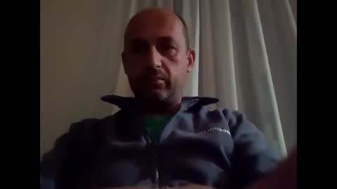 Snapshot of epu17 chatting on 09/27/25, 06:35 epu17 online show from 09/27/25, 06:35